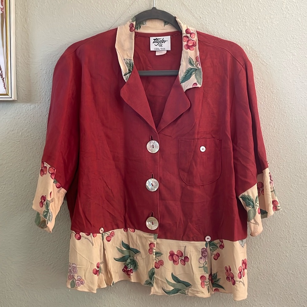 Vintage Taylor G. short sleeve button down cropped blouse with abalone buttons
